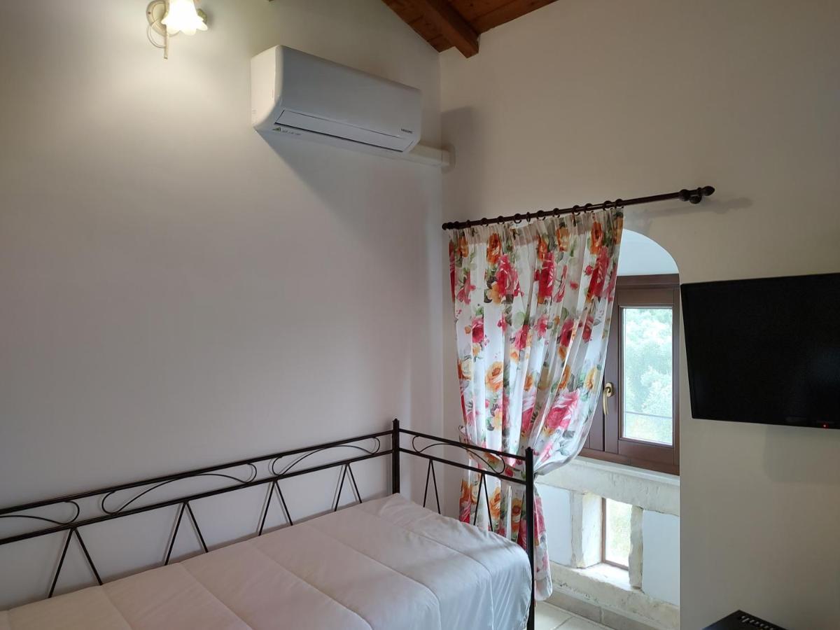 Torre Bruno Villa Carpino Exterior photo