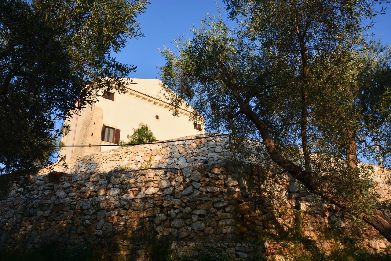 Torre Bruno Villa Carpino Exterior photo